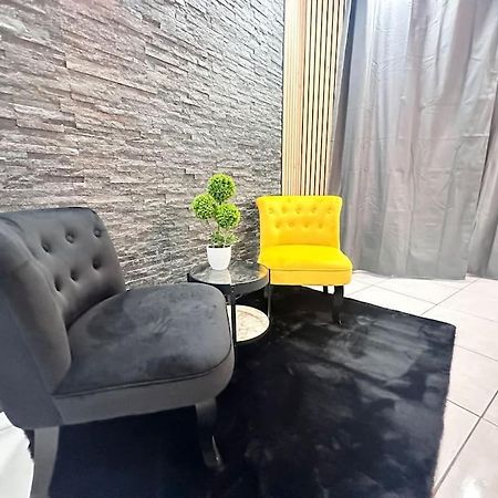E Servagnat T3 Luxe Avec Sauna Jacuzzi Et Hammam Épernay Exterior foto