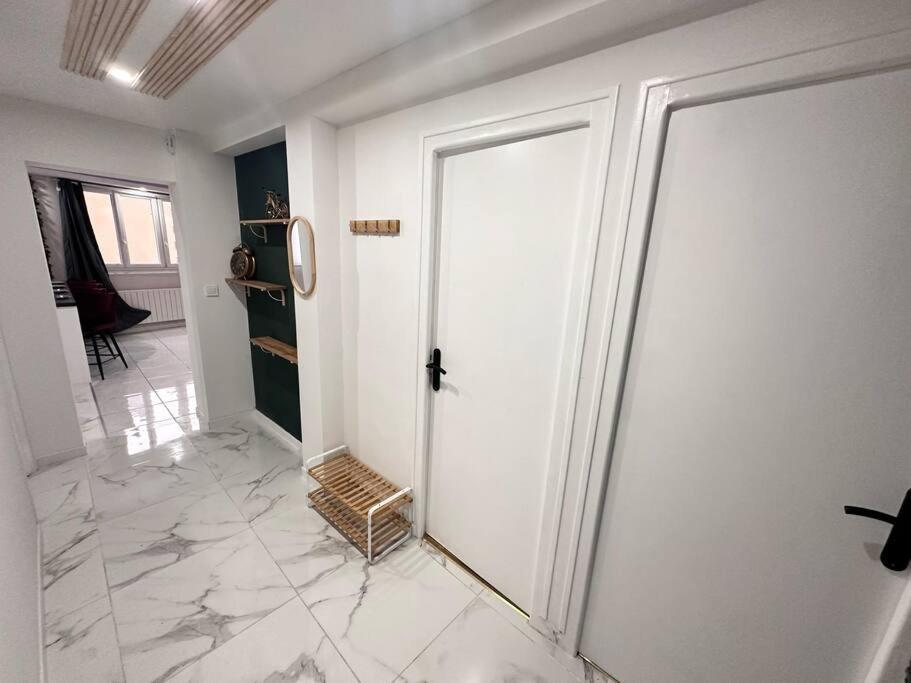 E Servagnat T3 Luxe Avec Sauna Jacuzzi Et Hammam Épernay Exterior foto